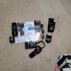 Vintage Minolta 7000 35 mm Camera with Accessories and film