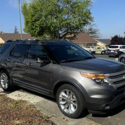 2014 Ford Explorer