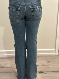 Cute low rise bootcut jeans xs