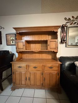 China hutch cabinet