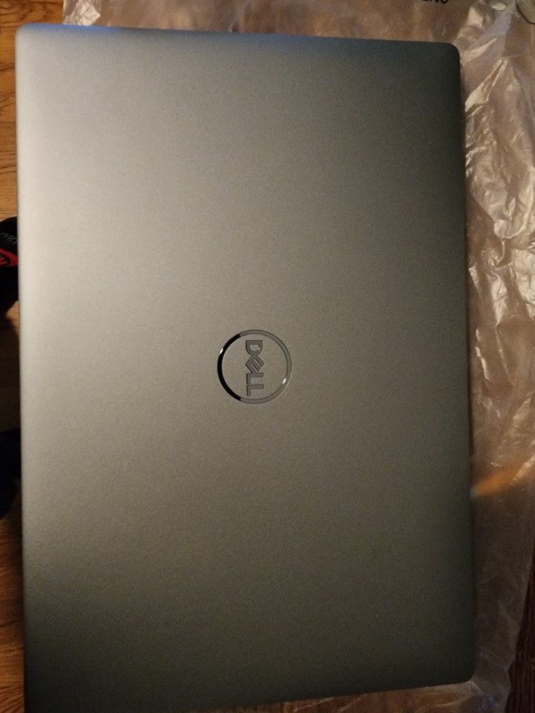 New Dell Computer