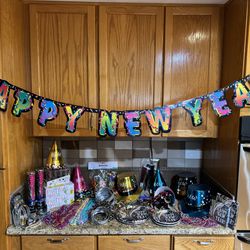 Deluxe New Years Eve Party Kit