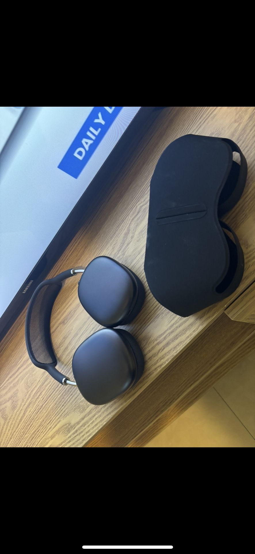 AirPods Max (Old Gen)
