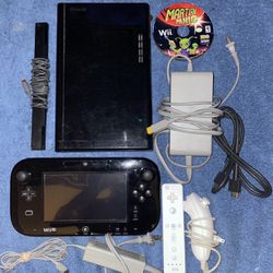 NINTENDO WII U CONSOLE WITH VIDEO GAME, GAMEPAD & CONTROLLER