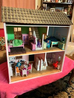 Wood doll house with furniture