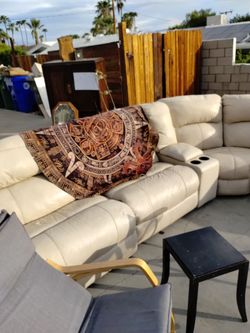 Cream leather sofa set w tables
