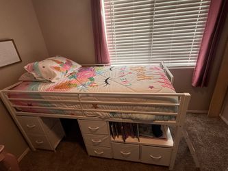 Kids single bunk bed