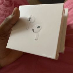 AirPods Gen 3s