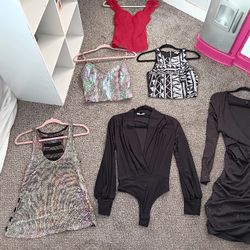 Huge Bag Full Of Women's Medium Clothes Shoes And More