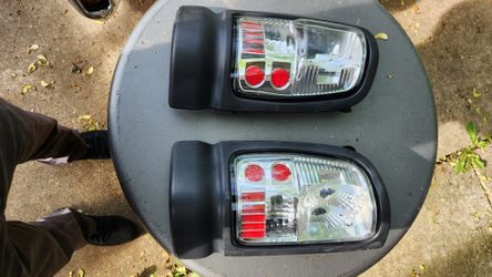 Tail light for 1(contact info removed) dodge ram
