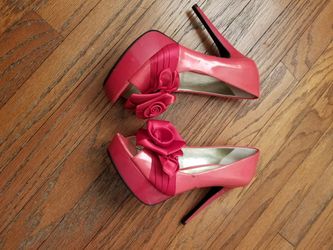 Women's shoes size 7.5