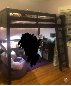 Full size loft bed