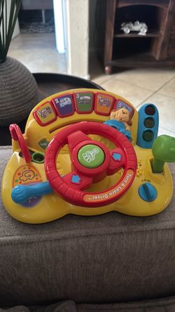 Toddler steering wheel