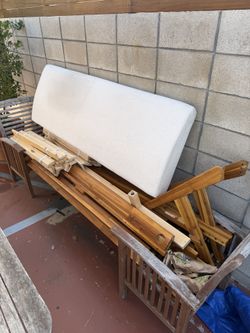 Cali King crate and barrel bed frame 2019