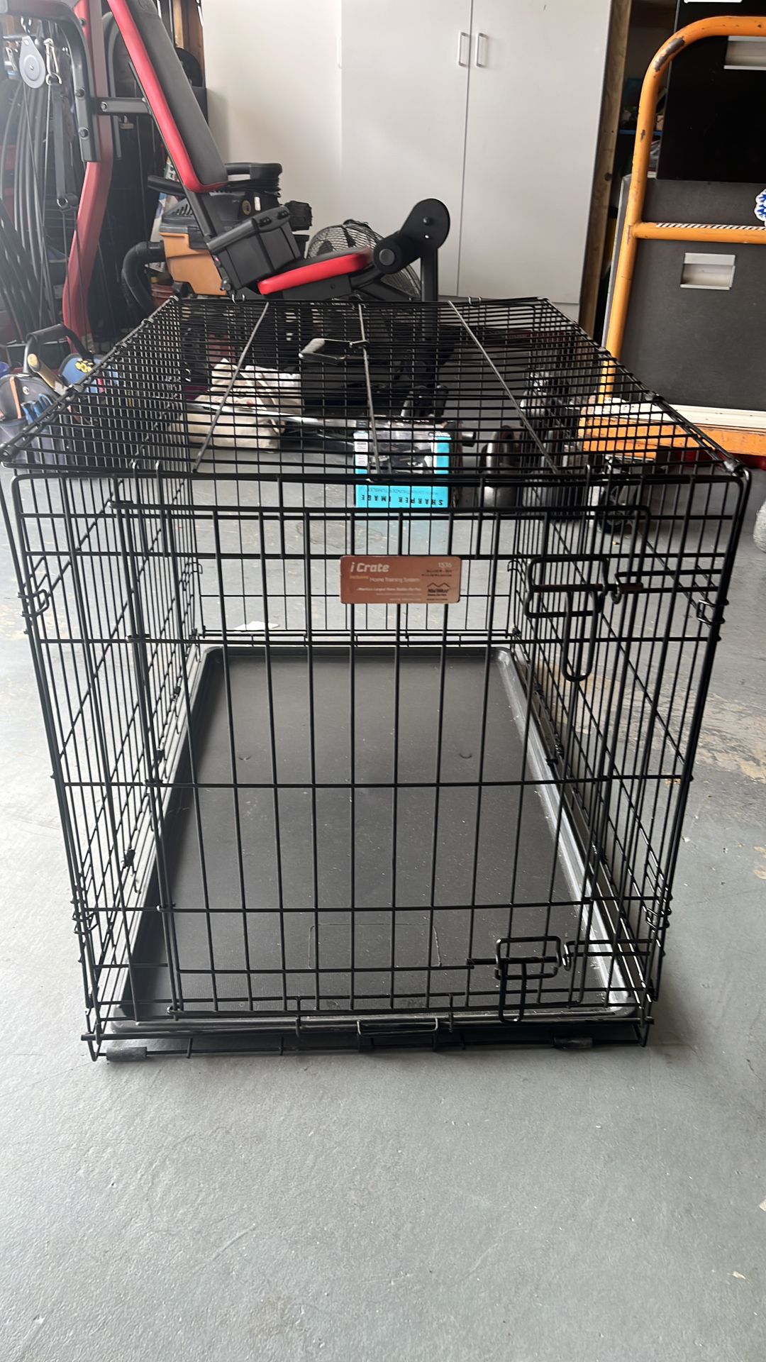 Dog crate
