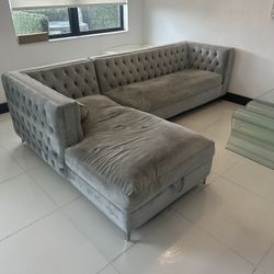 Sectional Couch 