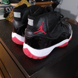 Jordan 11s