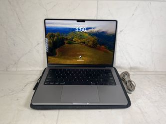 Apple MacBook Pro 14-inch (Nov 2023)(A1G010983)
