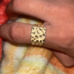 10k Nugget Ring 