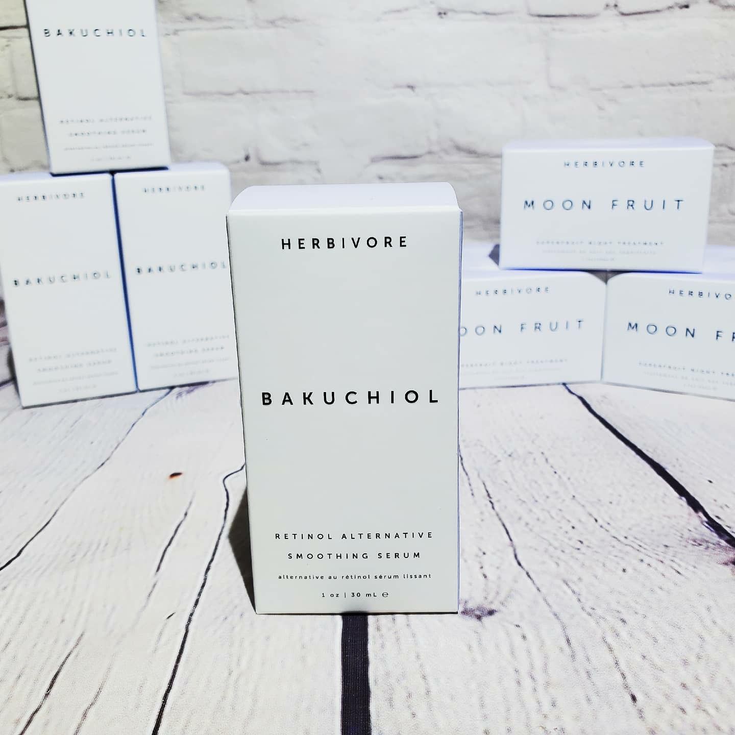 Herbivore -Bakuchiol - Retinol Alternative Smoothing Serum -30ml