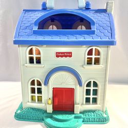 Vintage Fisher Price Little People Doll House + Bonus: Some Accessories!