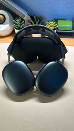AirPods Max Space Gray