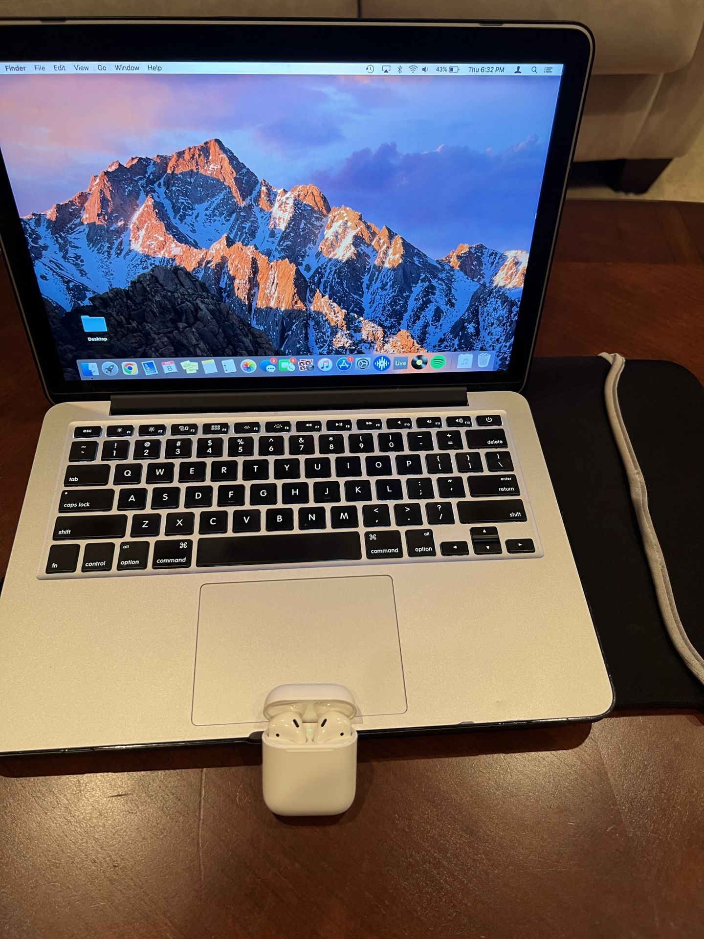 Apple MacBook Pro 13" Retina Display 256gb SSD