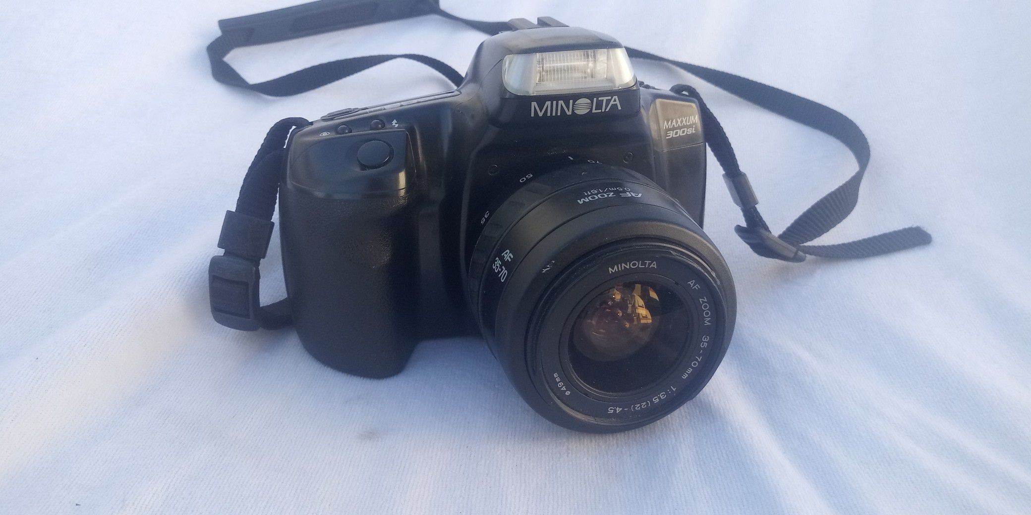 Minolta 35 mm camera