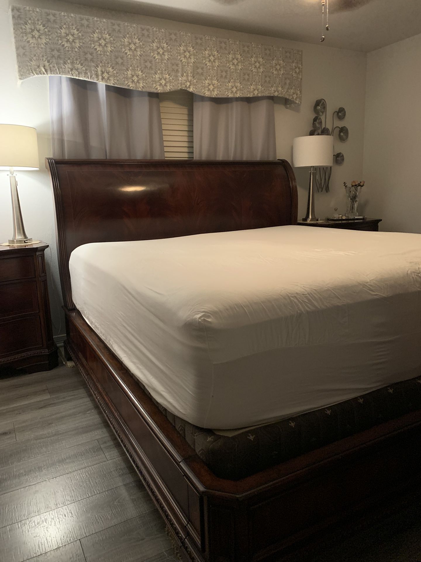 King Size All Wood Fine Furniture Bed Frame