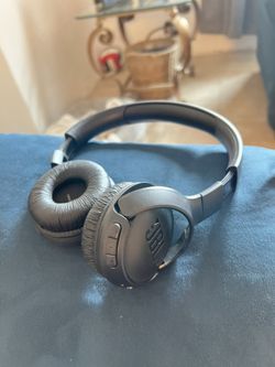 JBL bluetooth headphones