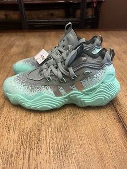 Youth size Adidas shoes
