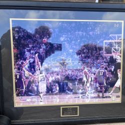 Derek Fisher Signed 0.4 Shot