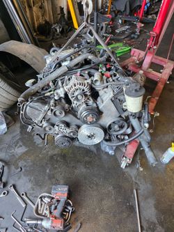 Mustang new edge 99-04 engine
