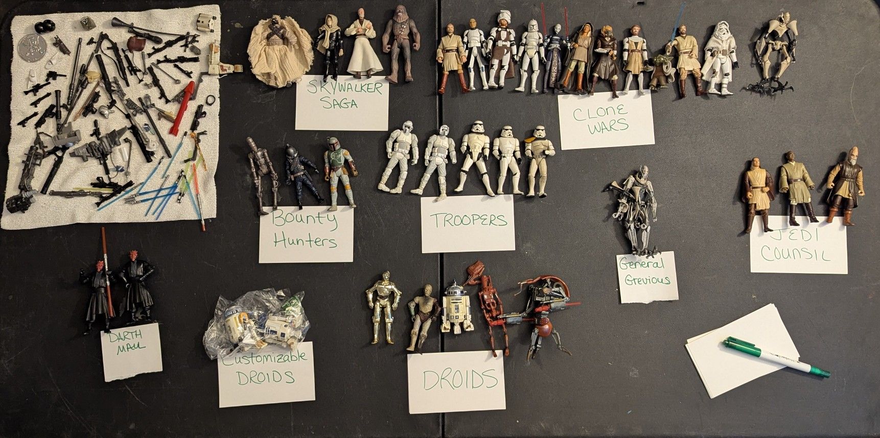 STAR WARS ACTION FIGURES (37 pieces) AND ACCESSORIES -BUNDLE DEAL -EARLY 2000's