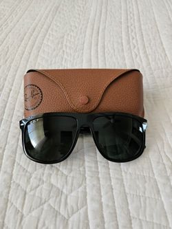 Ray-Ban
Boyfriend Sunglasses