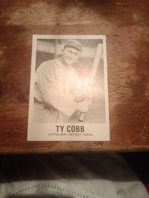 Vintage Baseball Cards For Sale.