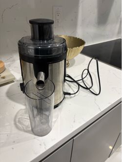 Fruit juice maker $30
