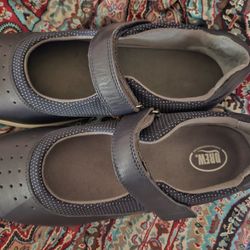 Drew Orthopedic Shoes Nwot,  Used Like New 