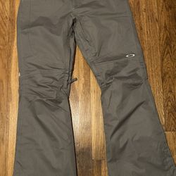 Oakley Women’s Snow Pants Size Small