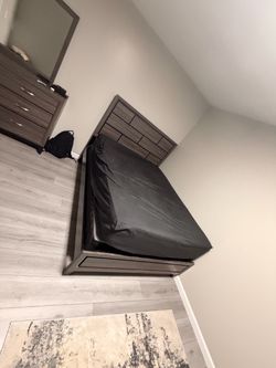 Bed frame brand new no mattress just the bed frame you can text me we can talk about the princes
