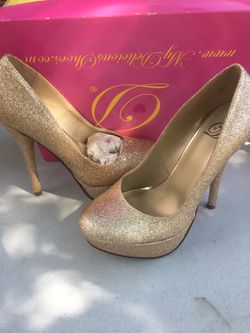 Brand new gold sparkle high heels 6 1/2