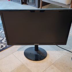 Samsung Syncmaster BX2440 22" in Monitor