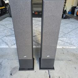 Perfect Condition Polk Xt60 Tower Speakers