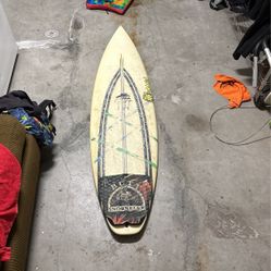 Rumaner Surf Board