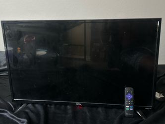 onn 32 inch smart tv (roku)