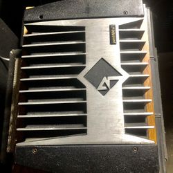 Old School Rare “Rockford Fosgate Punch 600a4 Amplifier Complete With End Caps Working Condition