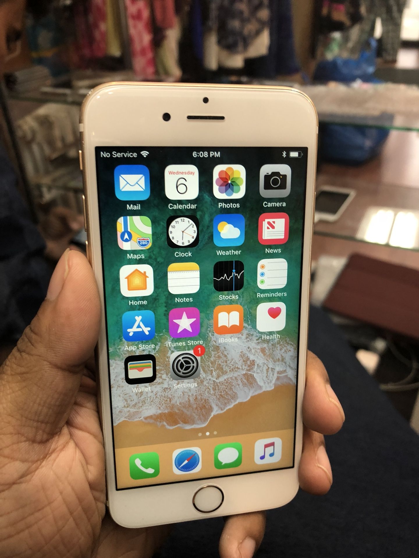 iPhone 6S 64gb factory unlocked Mint