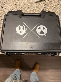 Gun Box