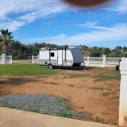 DUTCHMAN 17 FT.  2024 CAMPER