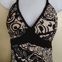 Stunning, sexy, classy Maxi